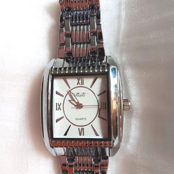 Milano Silver Tone Watch Metal Strap Men's - Picture 3 of 8